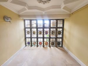 Bedroom- click for photo gallery